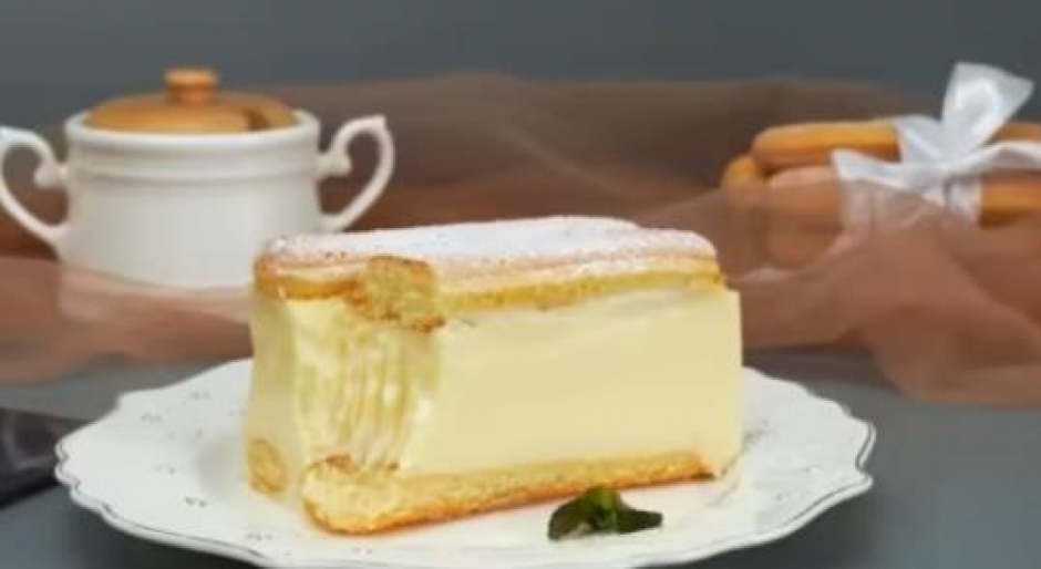 KREMPITA SA KEKSOM Kolač koji osvaja od prvog zalogaja, za pravo uživanje