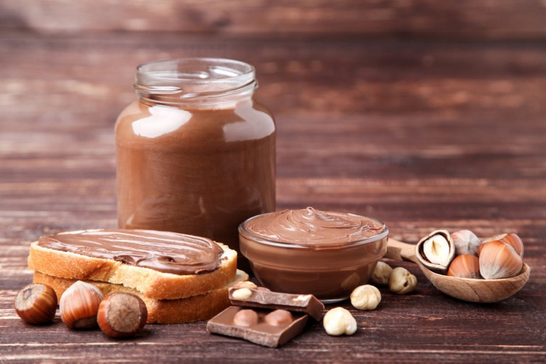 LEŠNIK KREM ZA PRAVE SLADOKUSCE Nimalo ne zaostaje za originalom, prste da poližete