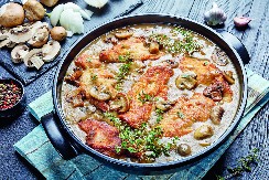 ŠUMSKA PILETINA Kremasti spoj mesa i pečuraka u specijalitetu koji se ne odbija