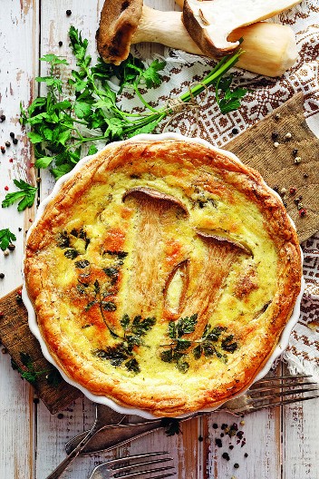 POSNA PITA SA ŠAMPINJONIMA Sa hrskavim korama i sočnim nadevom, prste da poližete