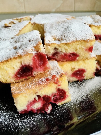 MIRKOV BRZI KOLAČ SA VIŠNJAMA Recept autora stranice "miretova kuhinja" raj za nepca