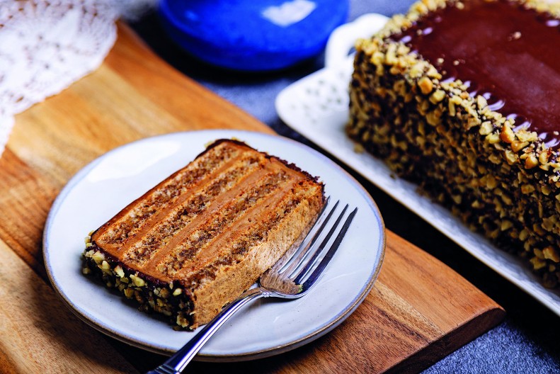 POSNA REFORMA TORTA Raskošna poslastica sa orasima koja nimalo ne zaostaje za originalom