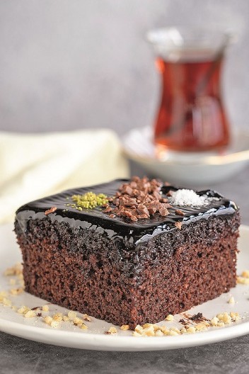 TURSKI MOKRI KOLAČ Savršen za sve svečane prilike, otopićete se od miline