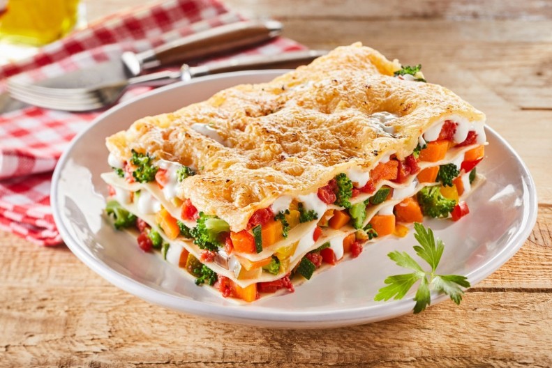 NEODOLJIVE LAZANJE SA POVRĆEM Slasno jelo po originalnom italijanskom receptu, bićete oduševljeni