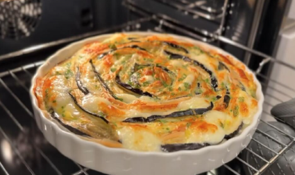 GIBANICA OD PATLIDŽANA Omiljena srpska pita na nov način, puna hrskavih kora i sočnog nadeva