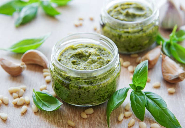 POSNI PESTO SOS Super ide uz brojna jela, za prave ljubitelje italijanske kuhinje