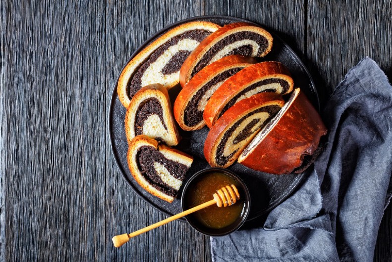 POSNA MAKOVNJAČA Mirisna i mekana kao duša, neprevaziđenog ukusa