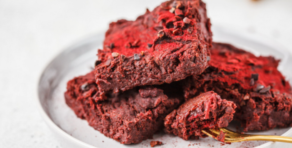 BRZI KOLAČ OD PARADAJZA PO BABA DESINOM RECEPTU Ništa lakše i jednostavnije za napraviti