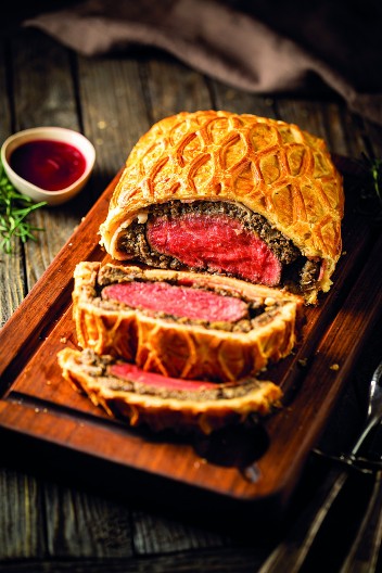 NJEGOVO VELIČANSTVO BIFTEK VELINGTON Rapsodija ukusa u svakom zalogaju, za gurmane nema bolje