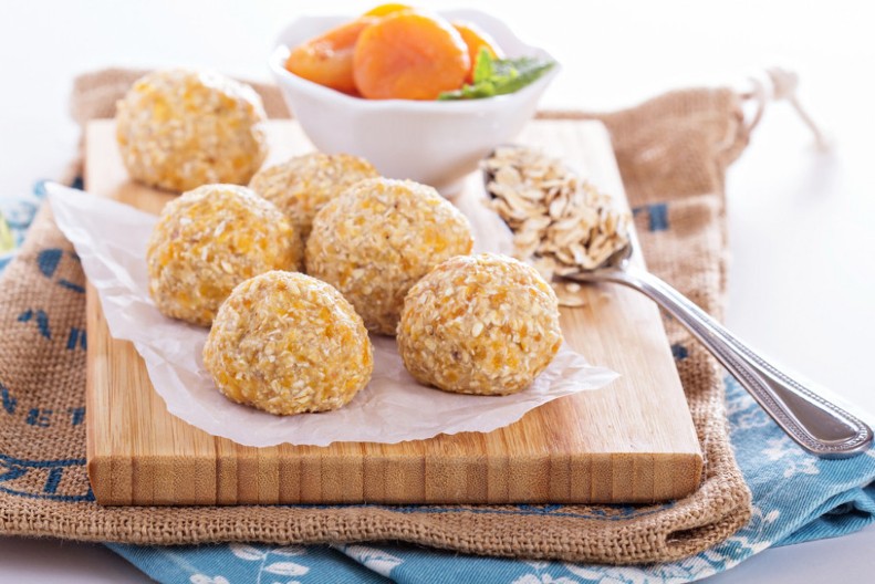 POSNE BANANA KUGLICE Gotove za nekoliko minuta, a tope se u ustima