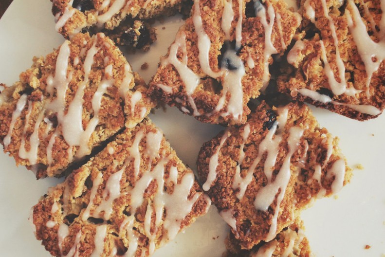 PEČENI UŠTIPCI OD JABUKA Preskočite prženje i uključite rernu, poslastica će biti još ukusnija