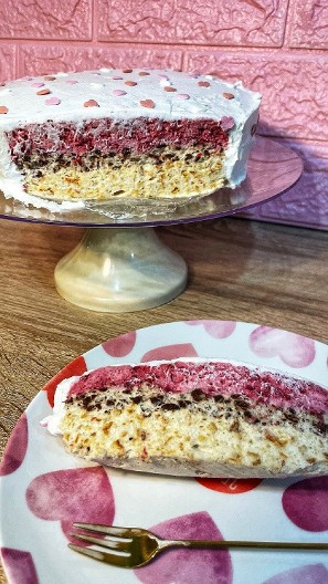 GRČKA SLADOLED TORTA Nepečena poslastica po receptu blogerke "anina kuhinja"