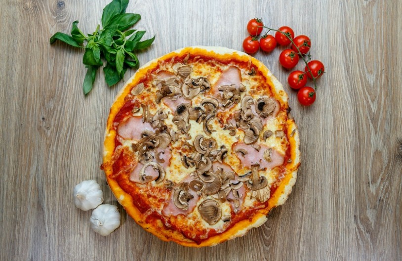 KAPRIĆOZA Čuveni italijanski specijalitet idealan za lepo veče sa prijateljima