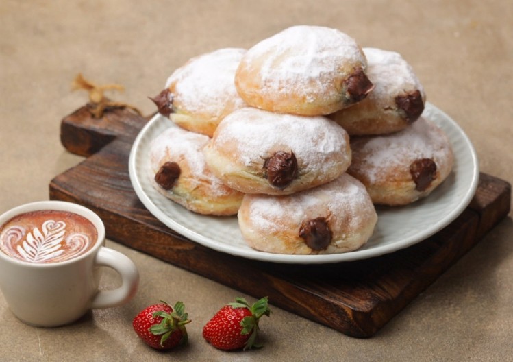 DOMAĆE KROFNE PUNJENE ČOKOLADNIM KREMOM Mekane, vazdušaste i neodoljive!