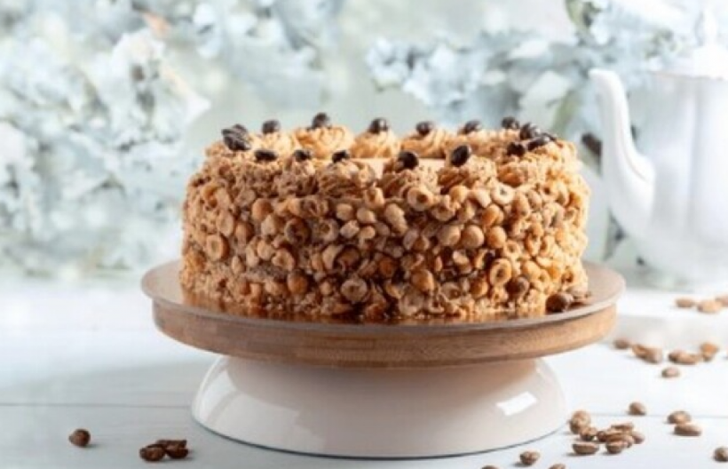 LEŠNIK TORTA ZA LETNJE ROĐENDANE Sastojci se samo pomešaju i peku, a dobićete brojne pohvale