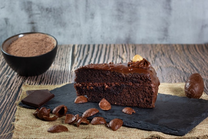 BRZA ČOKOLADNA TORTA Po receptu za početnike, a ostavlja bez daha