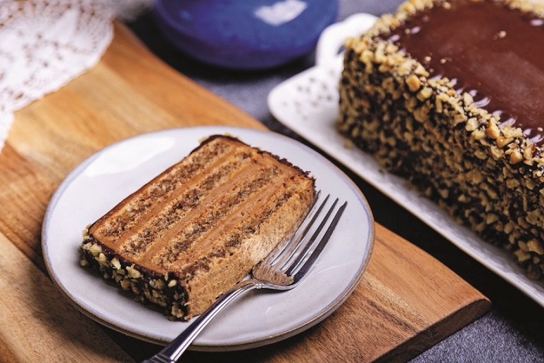 REFORMA TORTA Po starinskom receptu baka Mileve, uspeva i potpunim početnicima