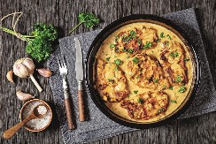 KRMENADLE U BELOM SOSU Rapsodija ukusa u svakom zalogaju, a meso se lepi za prste