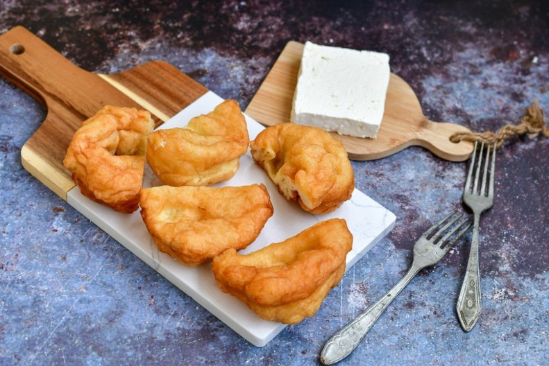 BRZI UŠTIPCI SA JOGURTOM Spremni za 15 minuta, a mekani kao duša i vazdušasti