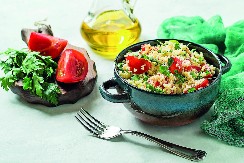 HLADNA KUSKUS SALATA Pravo osveženje u vrelim letnjim danima, a zdrava i ukusna