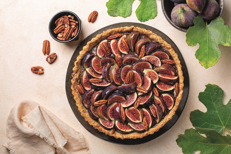 VOĆNI TART SA ORASIMA BUDI SVA ČULA Pravi se maltene sam, a po ukusu mu nema ravnog