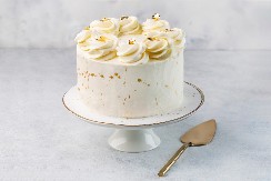 TORTA BELI DVOR Bila je omiljena pokojnom maršalu, a prepuna kremastih slojeva