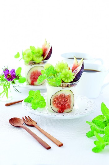 MUS SA SMOKVAMA SE TOPI U USTIMA Kremast i drugačiji, savršen za iznenadne goste