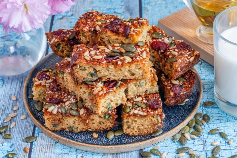 SUNCOKRET POGAČA IZ BAKINE KUHINJE Mekana kao duša i mirisna, zbog nje se krši svaka dijeta