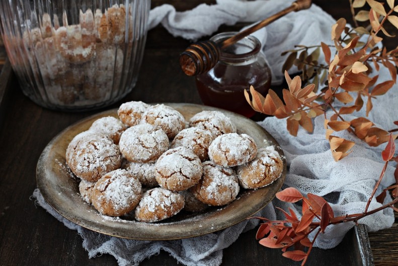 POSNI MEDENJACI RAZVALJUJU UKUSOM Pojedu se pre nego što stignu da se izvade iz pleha
