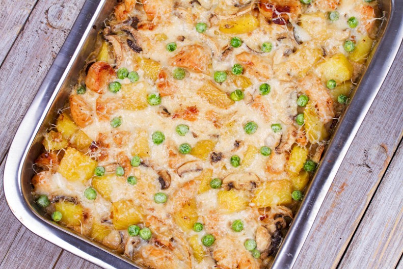 LAŽNA PILEĆA MUSAKA Gotova dok pristavite kafu, a svakim zalogajem miluje nepca