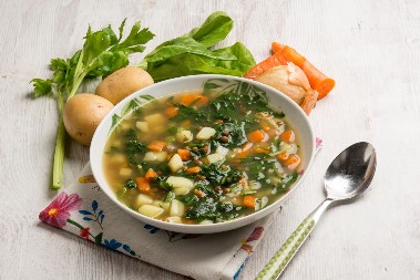 VITAMINSKA JE BOMBA, A UKUS ZA ZLATNU MEDALJU Recept za čorbu sa blitvom koja je pravo blago za telo