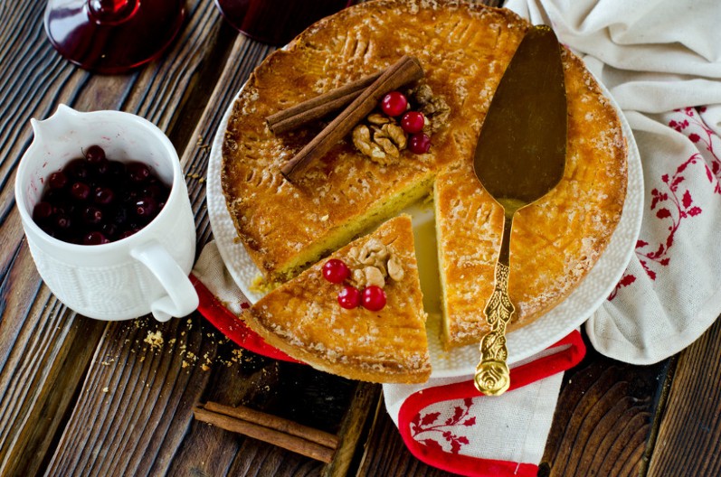 BRETONSKA TORTA SA JABUKAMA I RUMOM Hrskava korica i prhsko testo