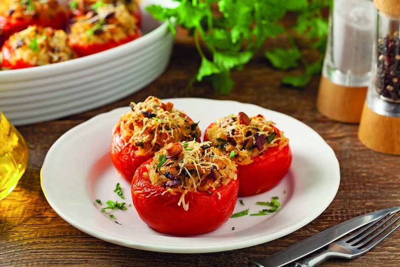 PUNJENI PARADAJZ PO RECEPTU MIE BORISAVLJEVIĆ ZA RAVAN STOMAK A raj za nepca