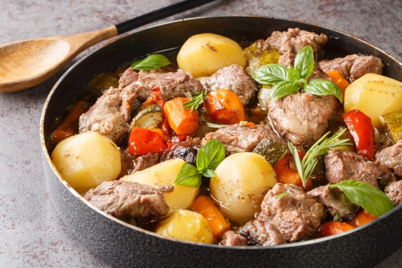 TELETINA KAO ISPOD SAČA Raspada se čim je pipnete, a ukusa da pamet stane