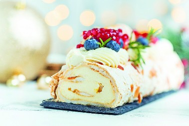 MERINGE ROLAT SA MALINAMA Kad ga jednom probate zaboravićete na poslastičarnicu