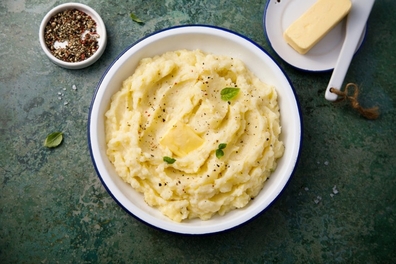 KROMPIR PIRE KAO IZ RESTORANA Nema kapi mleka, a kremast i bez grudvica