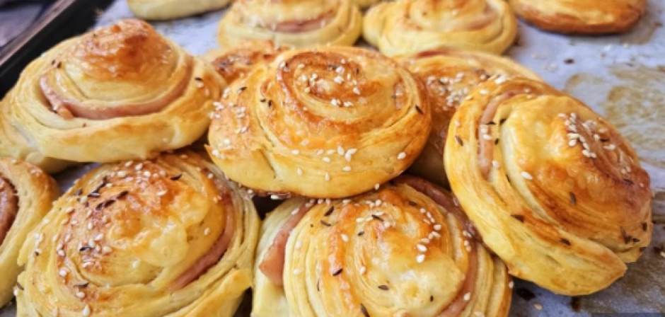 PUŽIĆI SA SLANINOM SAVRŠENI ZA UŽINU A ješćete ih za doručak, ručak i večeru
