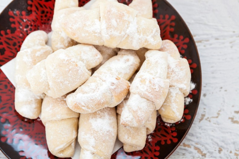 BUNAR KIFLICE SUPER IDU UZ ČAJ ILI KAFU Iste kao one iz bakine kuhinje